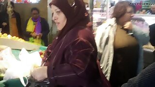 Big Mature hijab