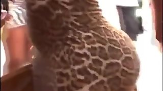 Slim phat jiggly booty