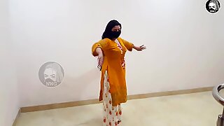 Gadi To Manga Dy Pakistani Mujra Dance Sexy Dance Mujra